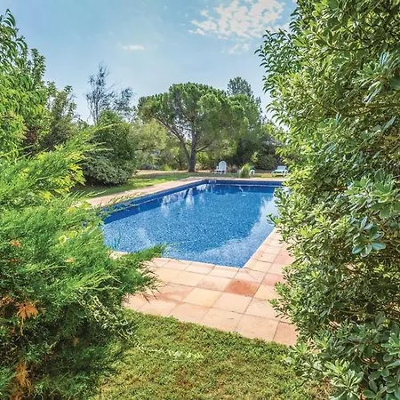 Oliver Conti Villa Capmany